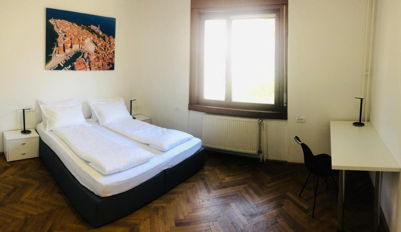 Huge Bbq Garden 2, Spacious Flat, Ac, Free Parking 2 Ljubljana Eksteriør bilde